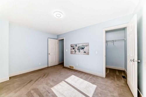 331 Royal Oak Heath Nw, Calgary, AB - Indoor Photo Showing Other Room