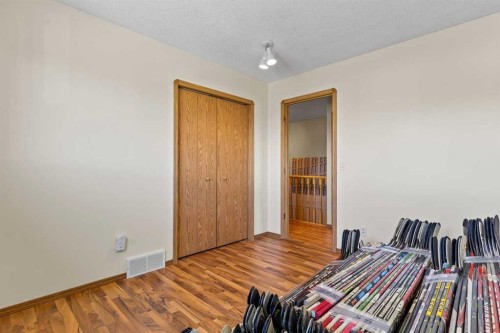 158 Saratoga Close Ne, Calgary, AB - Indoor