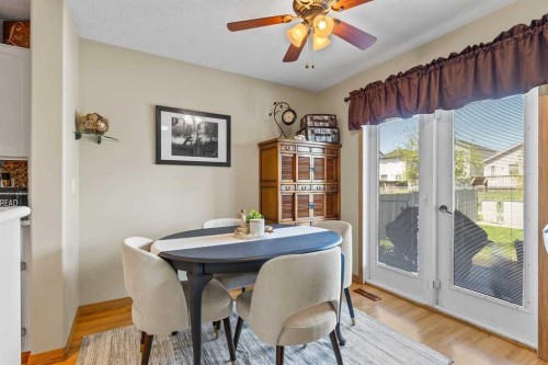 158 Saratoga Close Ne, Calgary, AB - Indoor Photo Showing Dining Room
