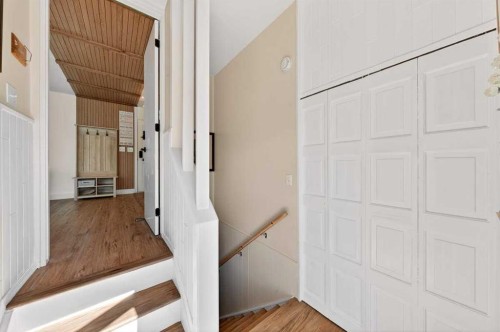 227 Martell Road Ne, Calgary, AB 