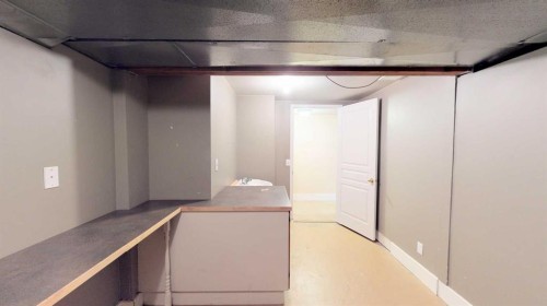 215 10 Avenue Ne, Calgary, AB 