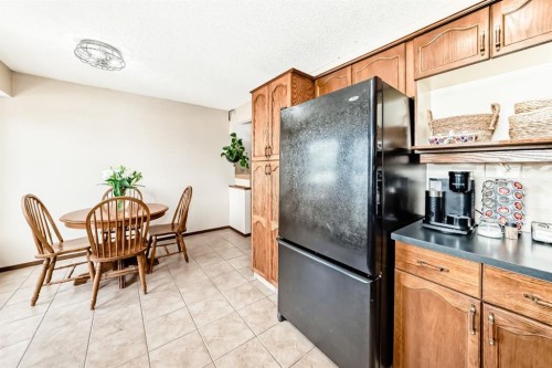 118 Sandpiper Way Nw, Calgary, AB - Indoor