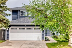 118 Sandpiper Way NW Calgary, AB T3K 3P5