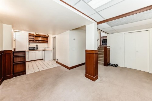 118 Sandpiper Way Nw, Calgary, AB - Indoor