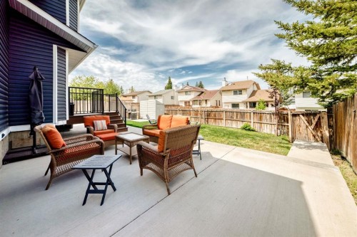 118 Sandpiper Way Nw, Calgary, AB - Outdoor With Deck Patio Veranda With Exterior