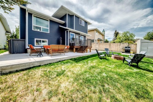 118 Sandpiper Way Nw, Calgary, AB - Outdoor With Deck Patio Veranda
