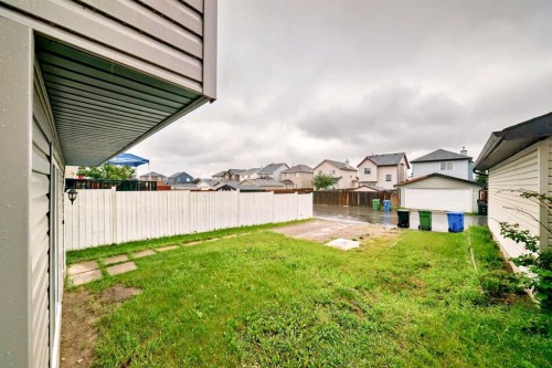 202 Saddlemead Green Ne, Calgary, AB - Outdoor