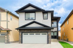 220 Saddlelake Drive NE Calgary, AB T3J 0P2