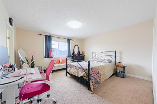 220 Saddlelake Drive Ne, Calgary, AB - Indoor Photo Showing Bedroom