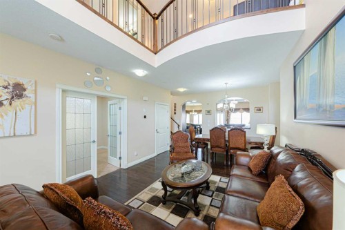 220 Saddlelake Drive Ne, Calgary, AB - Indoor Photo Showing Living Room