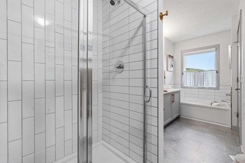 7 Wolf Creek Drive Se, Calgary, AB 