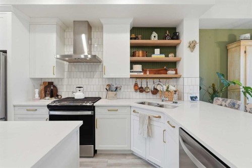 7 Wolf Creek Drive Se, Calgary, AB 