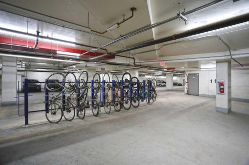 904-10 Brentwood Common Nw, Calgary, AB 