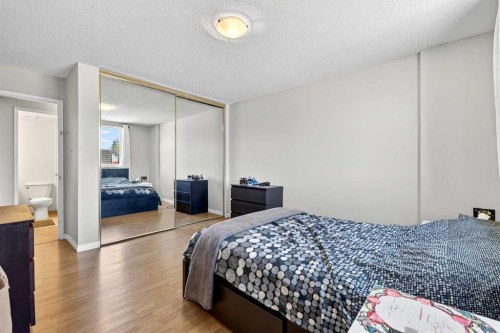 11D-80 Galbraith Drive Sw, Calgary, AB - Indoor Photo Showing Bedroom