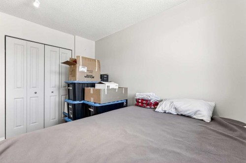 11D-80 Galbraith Drive Sw, Calgary, AB - Indoor Photo Showing Bedroom