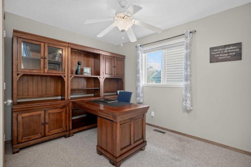 112 Prestwick Point Se, Calgary, AB - Indoor Photo Showing Office