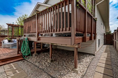 112 Prestwick Point Se, Calgary, AB - Outdoor With Deck Patio Veranda