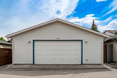 112 Prestwick Point Se, Calgary, AB - Outdoor With Exterior