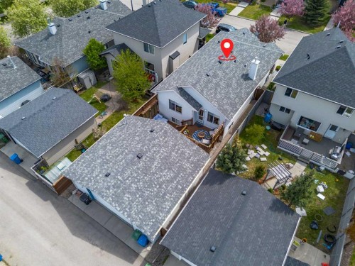 112 Prestwick Point Se, Calgary, AB - Outdoor