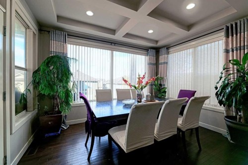 247 Pantego Way Nw, Calgary, AB - Indoor Photo Showing Dining Room