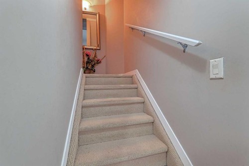 247 Pantego Way Nw, Calgary, AB - Indoor Photo Showing Other Room