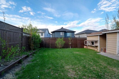 247 Pantego Way Nw, Calgary, AB - Outdoor