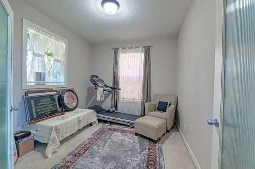 247 Pantego Way Nw, Calgary, AB - Indoor
