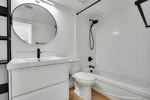 2205-221 6 Avenue Se, Calgary, AB - Indoor Photo Showing Bathroom