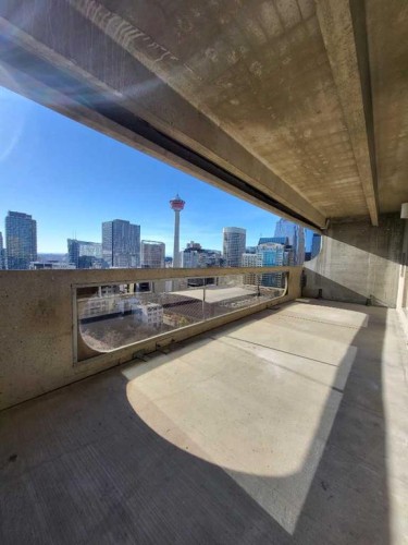 2205-221 6 Avenue Se, Calgary, AB - Outdoor
