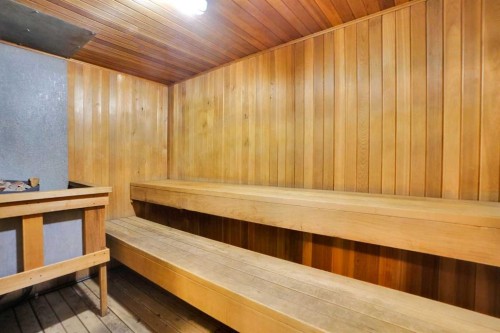 2205-221 6 Avenue Se, Calgary, AB - Indoor Photo Showing Other Room