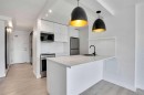 2205-221 6 Avenue Se, Calgary, AB  - Indoor Photo Showing Kitchen With Upgraded Kitchen 
