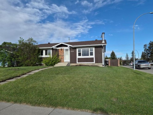 1219 68 Street Ne, Calgary, AB 