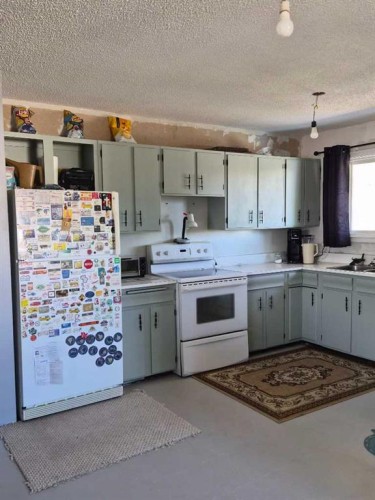 1219 68 Street Ne, Calgary, AB 