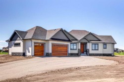 819 Green Haven Close Okotoks, AB T1S 0R3