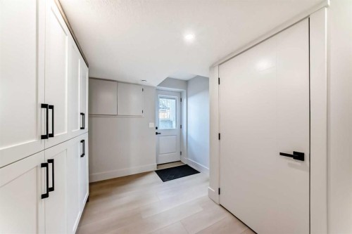 1115 Lake Wapta Road Se, Calgary, AB - Indoor Photo Showing Other Room