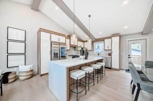 1115 Lake Wapta Road Se, Calgary, AB - Indoor