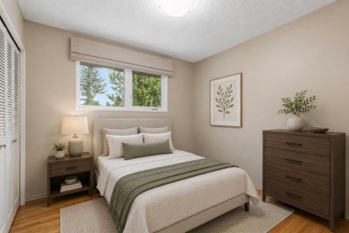 404 Canterbury Drive Sw, Calgary, AB - Indoor Photo Showing Bedroom