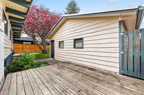 920 87 Avenue Sw, Calgary, AB - Outdoor With Exterior