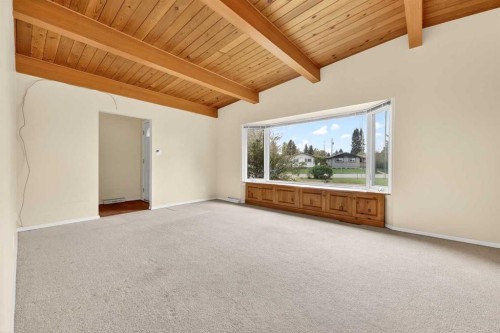 920 87 Avenue Sw, Calgary, AB - Indoor