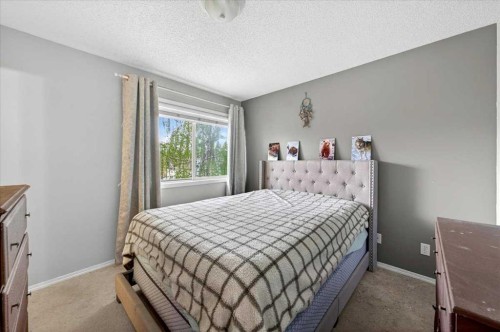 15 Cedarview Mews, Calgary, AB 