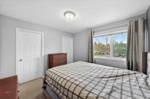 15 Cedarview Mews, Calgary, AB 