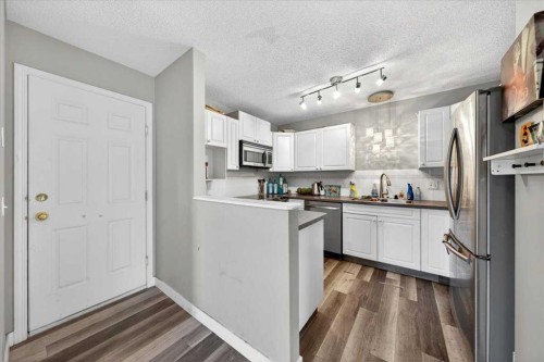 15 Cedarview Mews, Calgary, AB 