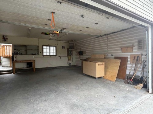 52 Beacham Road Nw, Calgary, AB 