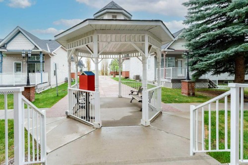 206-8 Prestwick Pond Terrace Se, Calgary, AB - Outdoor