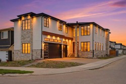 4942 84 Avenue NE Calgary, AB T3J 2J5