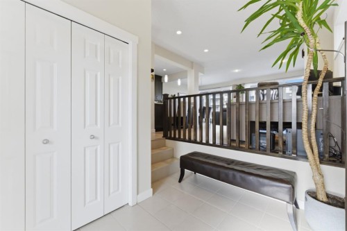 9 Sage Bluff Rise Nw, Calgary, AB - Indoor Photo Showing Other Room