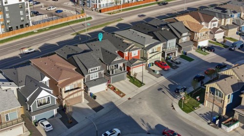 9 Sage Bluff Rise Nw, Calgary, AB - 
