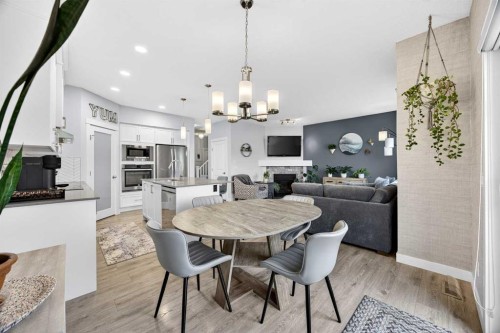 68 Nolancrest Circle Nw, Calgary, AB - Indoor Photo Showing Dining Room