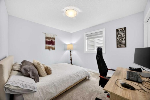 68 Nolancrest Circle Nw, Calgary, AB - Indoor Photo Showing Bedroom