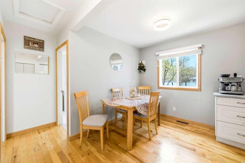 8303 Bowglen Road Nw, Calgary, AB 